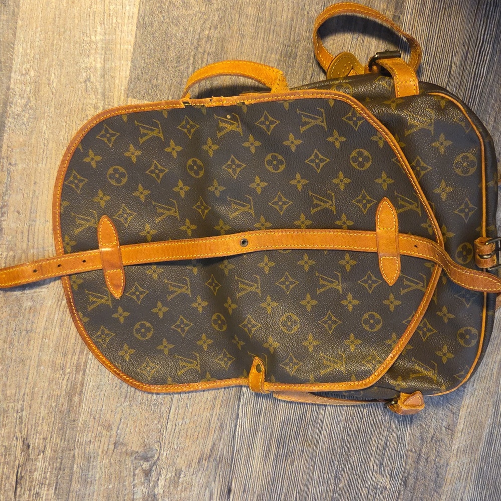 Louis Vuitton Saumur Brown Monogram Crossbody Shoulder Bag Double - Picture 8 of 17